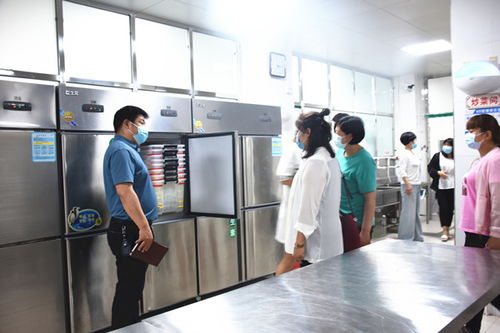 綠色健康，陽(yáng)光人文 暖心午餐的餐飲服務(wù)